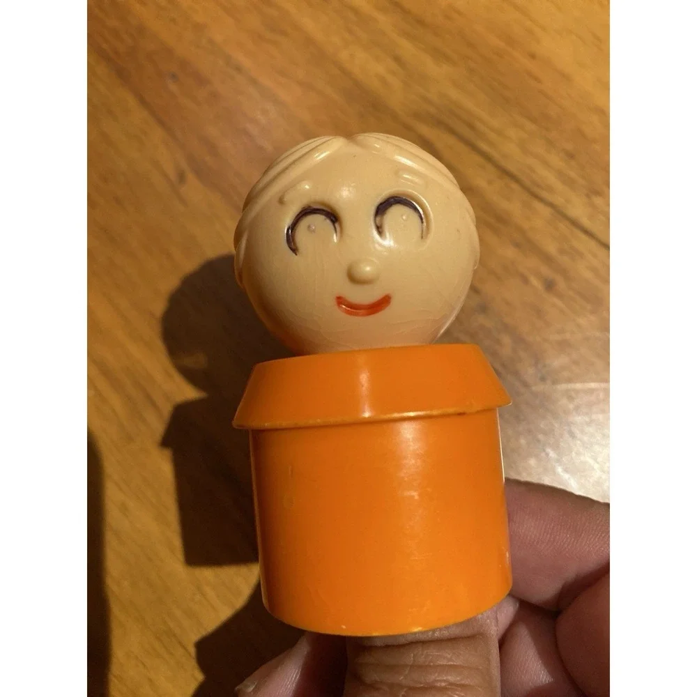 Tuppertoys Orange Mom Woman Vintage Tupperware People Figure Toy